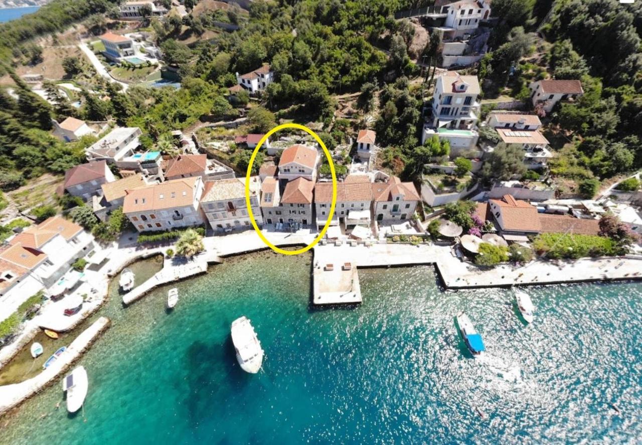 Rose - Apartmani Janovic Luštica Zewnętrze zdjęcie