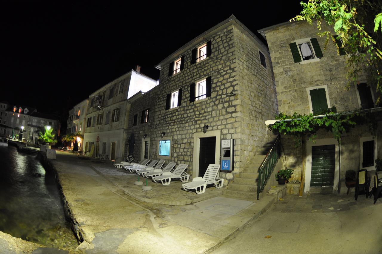 Rose - Apartmani Janovic Luštica Zewnętrze zdjęcie